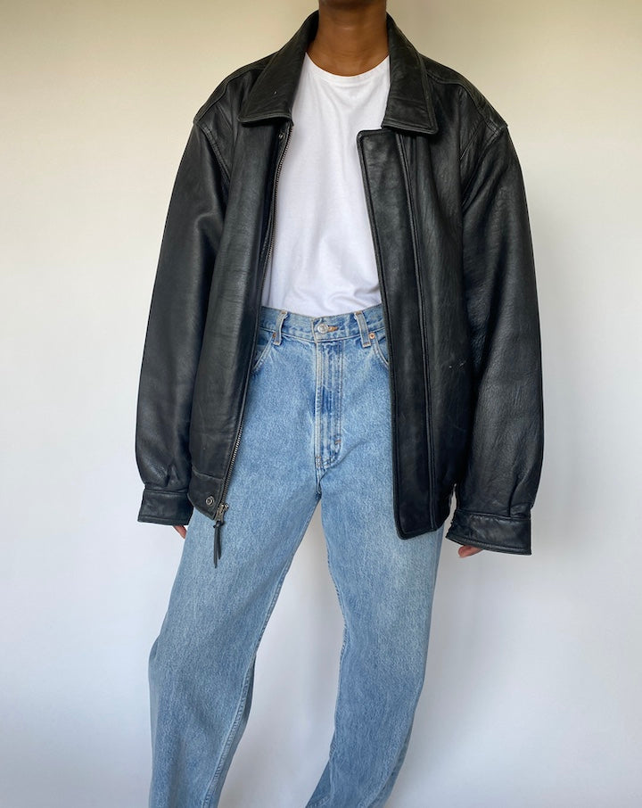 VINTAGE BLACK LEATHER BOMBER JACKET STYLE 3664
