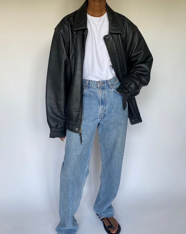 VINTAGE BLACK LEATHER BOMBER JACKET STYLE 3664