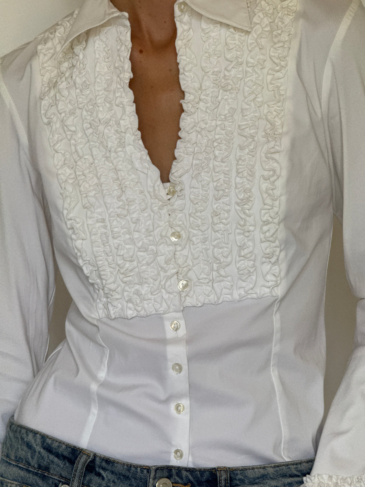 Vintage white blouse with pointed collar and button front