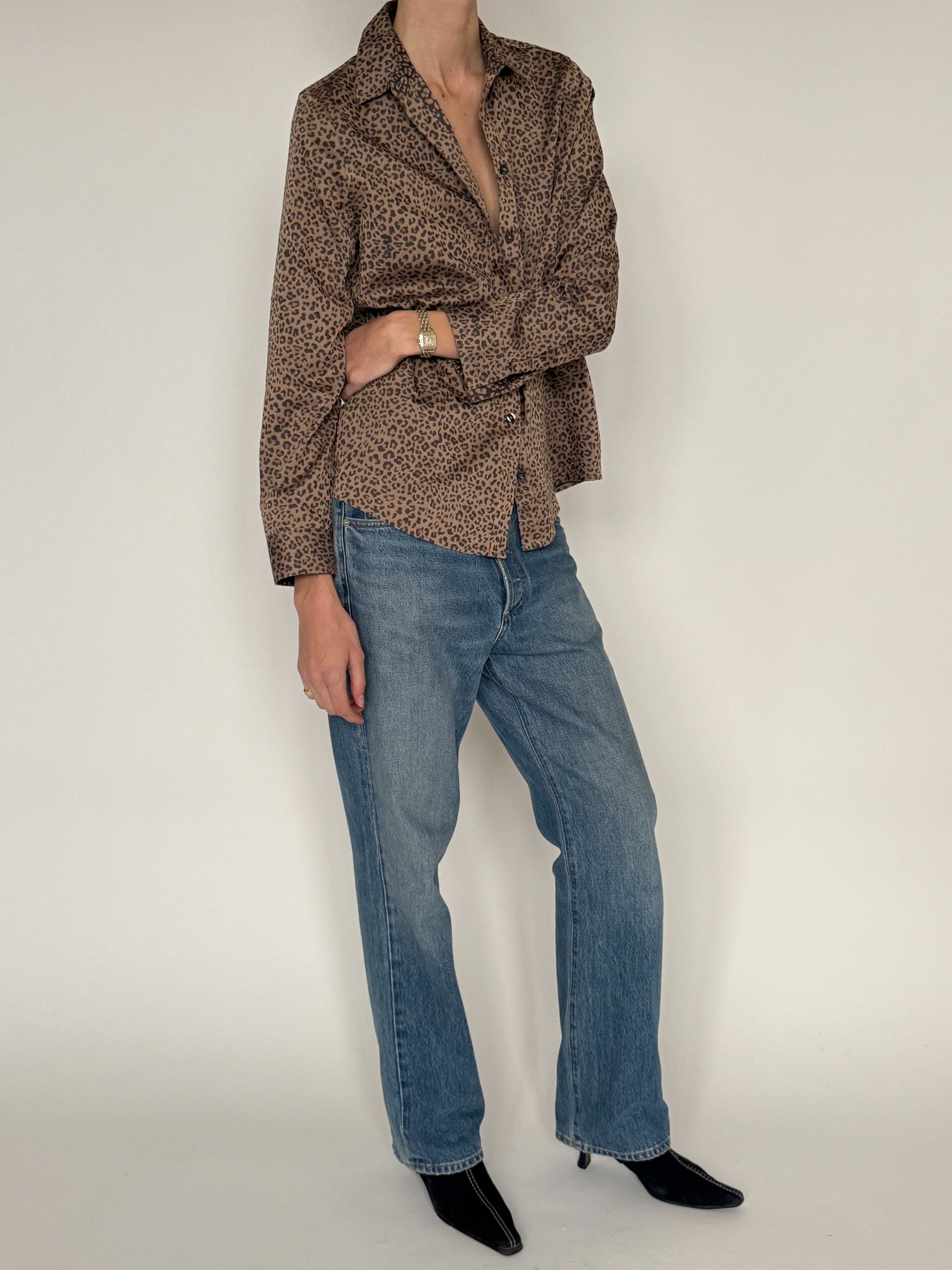 Vintage leopard print shirt side view