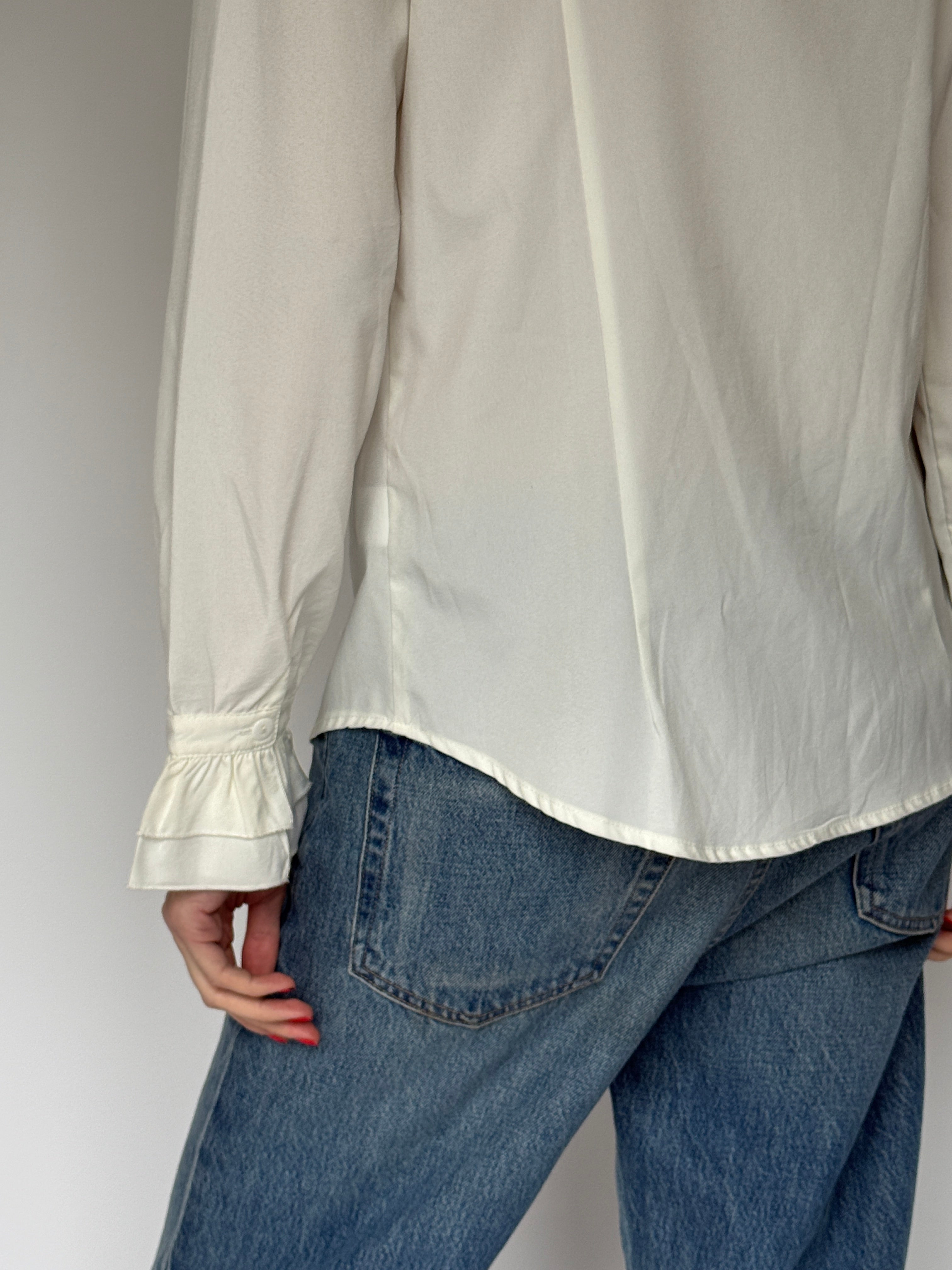 Vintage White Ruffle Front Blouse 7083