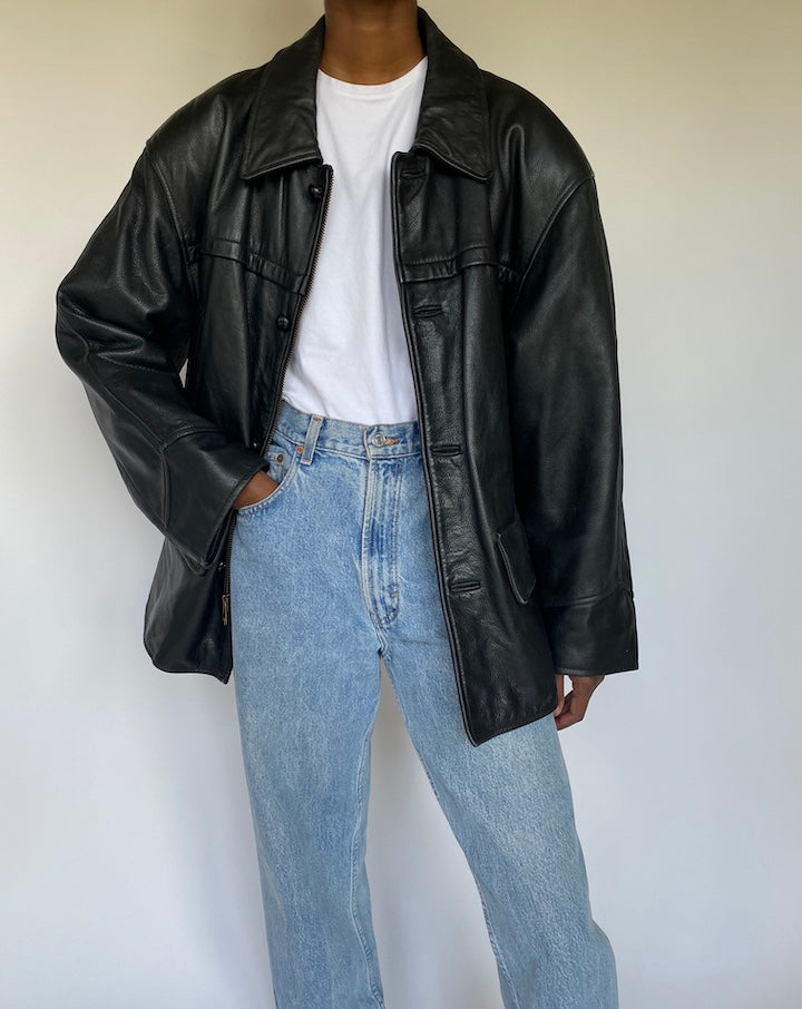 VINTAGE BLACK LEATHER JACKET 3673