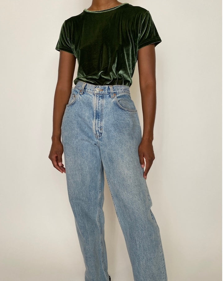 VINTAGE GREEN VELVET TEE 3965