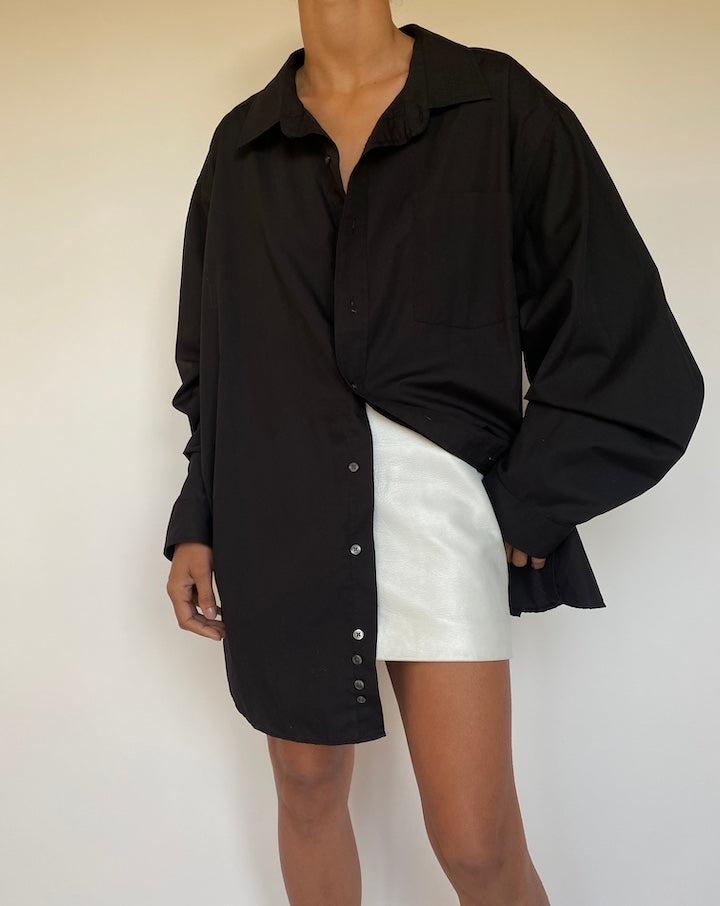 VINTAGE BLACK OVERSIZED SHIRT 2699