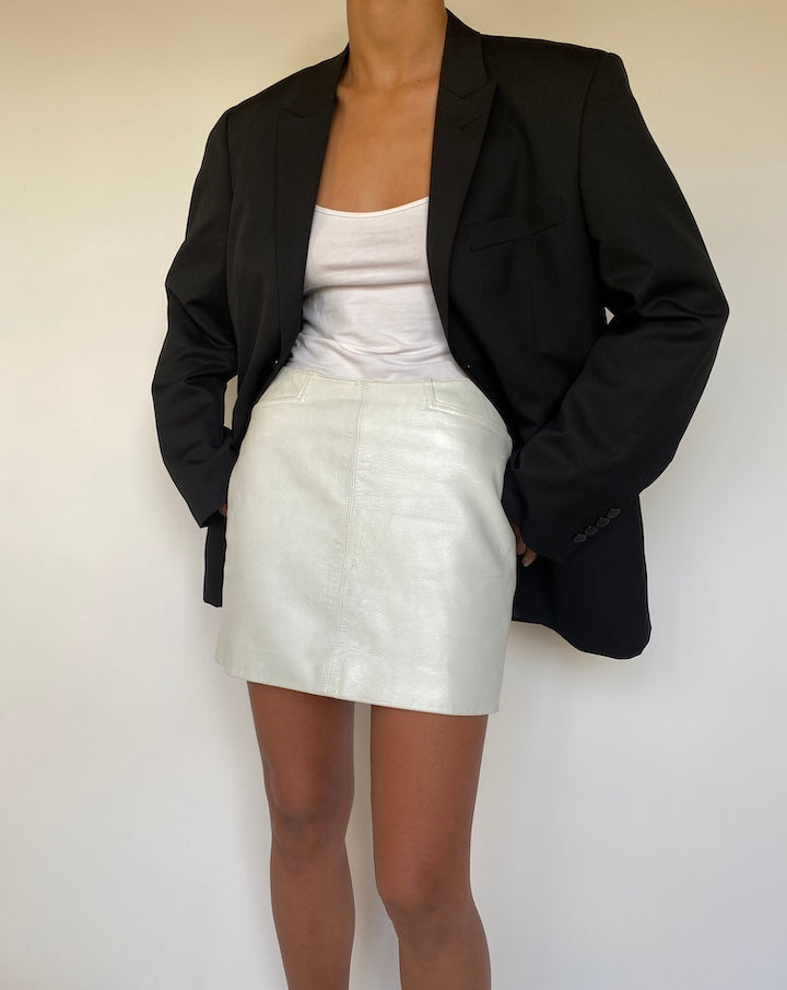 VINTAGE SINGLE BREASTED BLACK BLAZER 2104