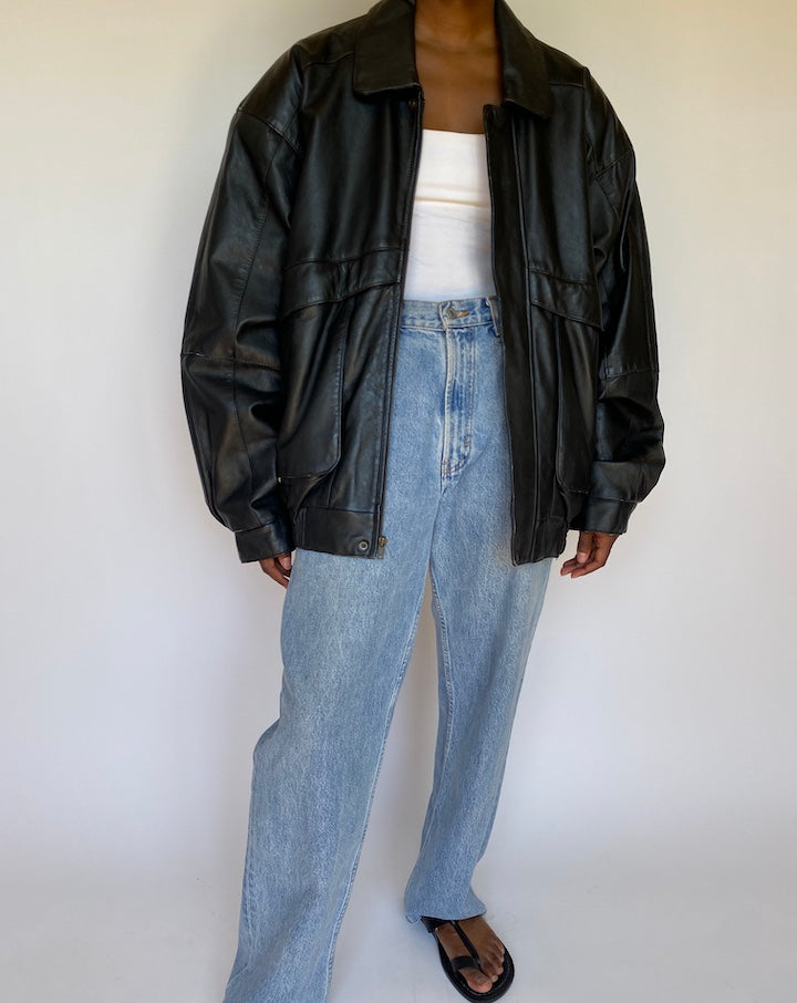 VINTAGE OVERSIZED BOXY BLACK LEATHER JACKET 3681