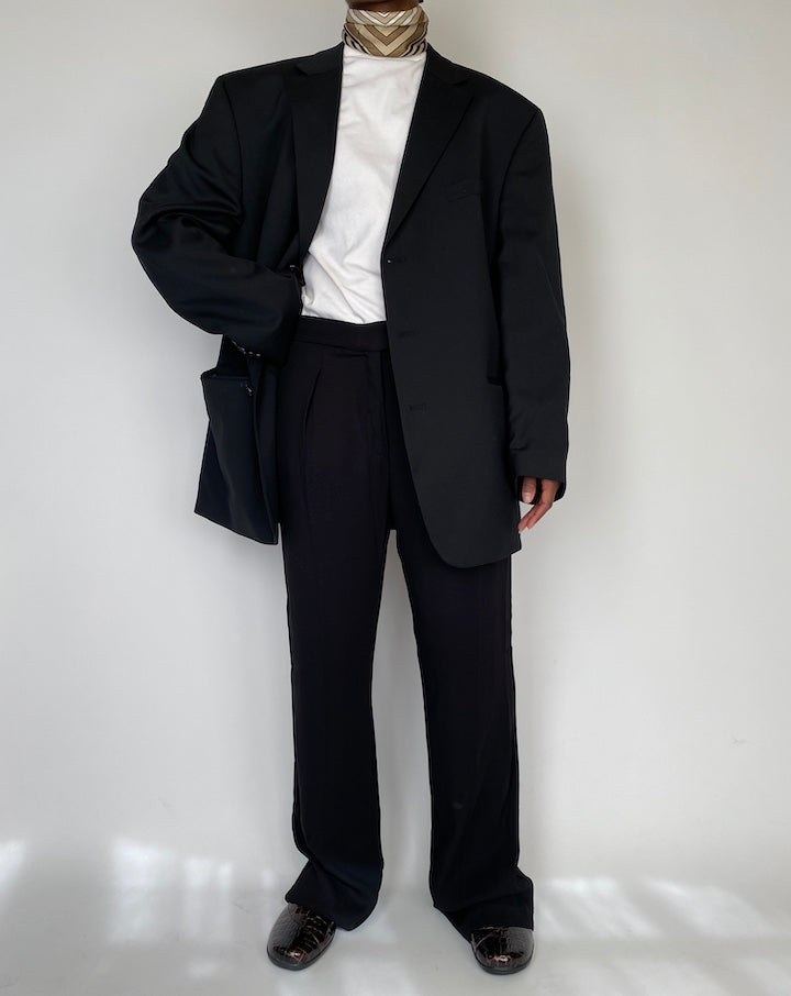 VINTAGE BLACK WOOL BLAZER 2100