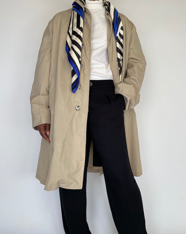 VINTAGE OVERSIZED BEIGE COAT 2101