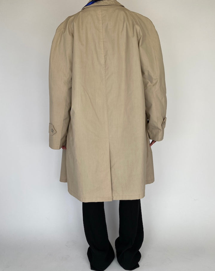 VINTAGE OVERSIZED BEIGE COAT 2101