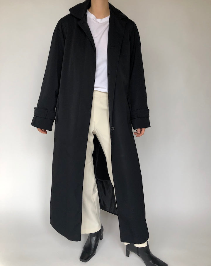 VINTAGE OVERSIZED BLACK COAT 050