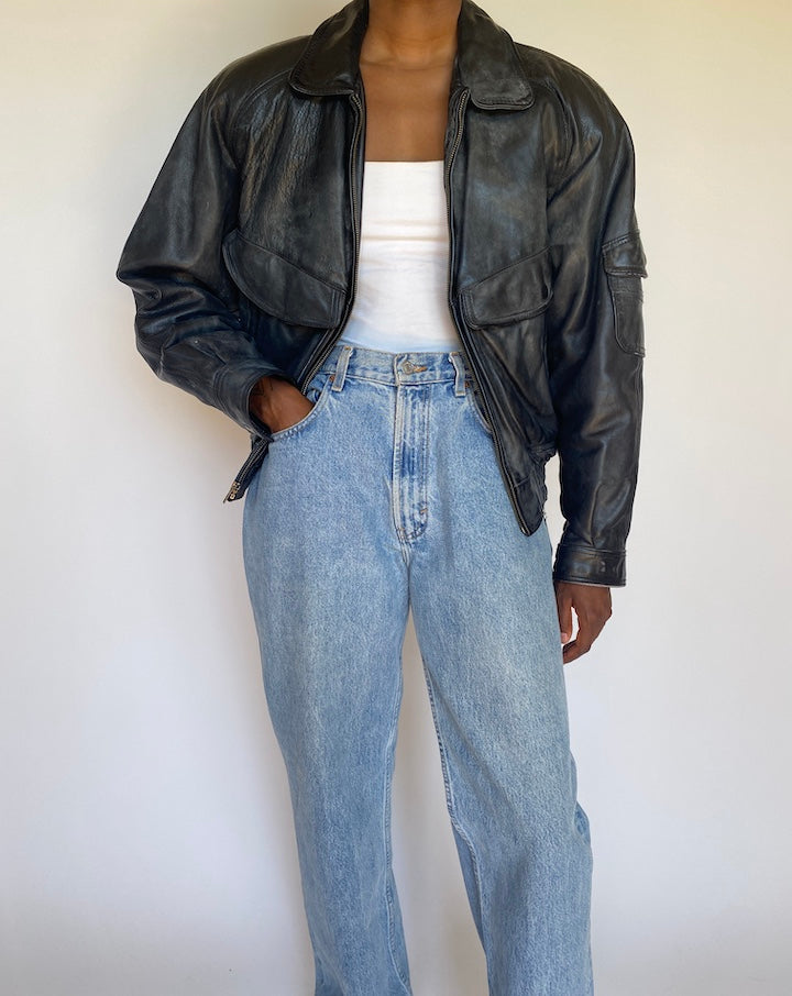 VINTAGE BLACK BOXY LEATHER JACKET 3693