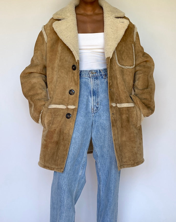 VINTAGE BEIGE HUGO BOSS OVERSIZED SHEARLING JACKET 3694