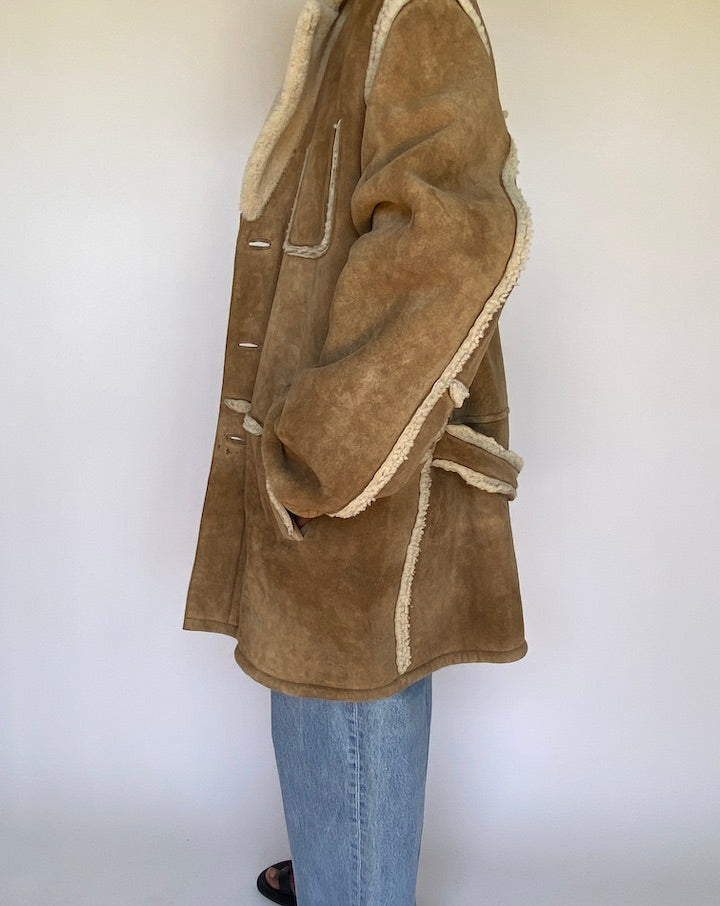 VINTAGE BEIGE HUGO BOSS OVERSIZED SHEARLING JACKET 3694