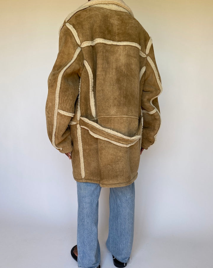 VINTAGE BEIGE HUGO BOSS OVERSIZED SHEARLING JACKET 3694