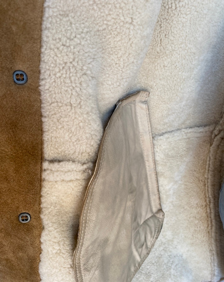 VINTAGE BEIGE HUGO BOSS OVERSIZED SHEARLING JACKET 3694
