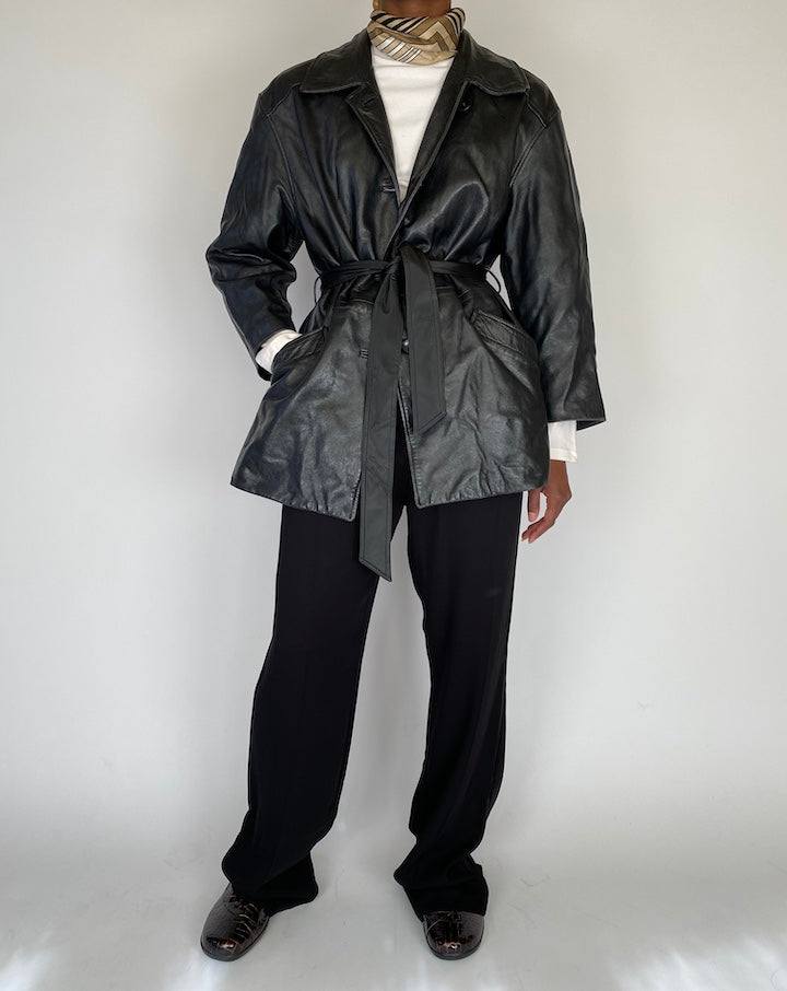 VINTAGE BLACK SHORT LEATHER TRENCH ACKET 2109