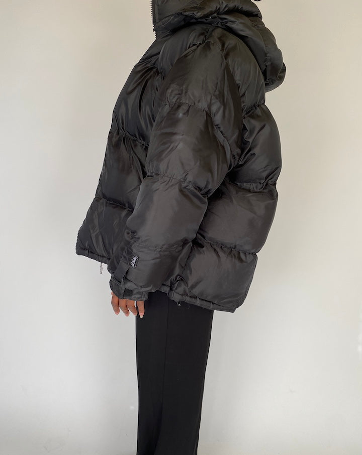 VINTAGE BLACK PUFFER JACKET 2110