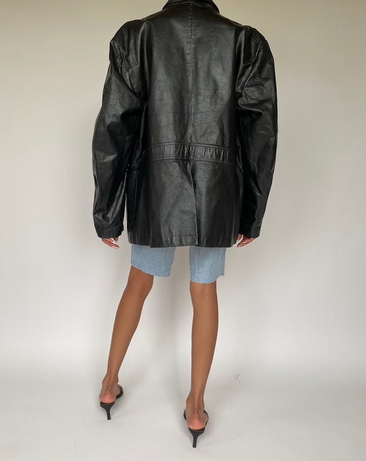 VINTAGE OVERSIZED BLACK LEATHER JACKET 828