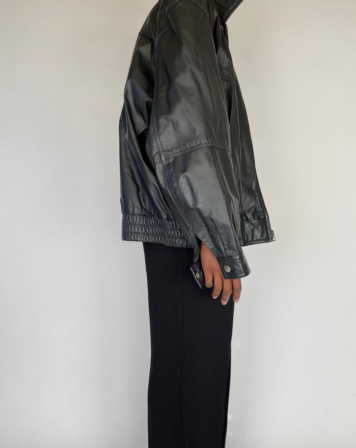 VINTAGE OVERSIZED BLACK LEATHER JACKET 2118