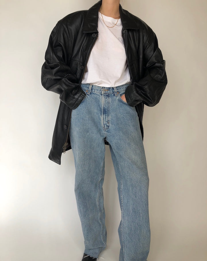 VINTAGE OVERSIZED BLACK LEATHER JACKET 243