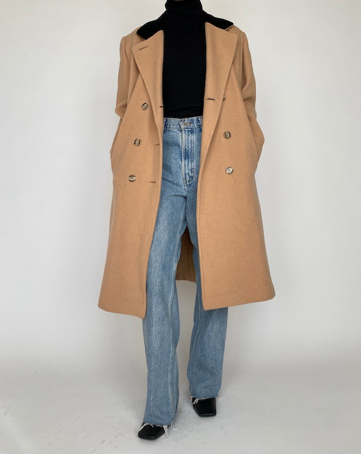 VINTAGE LONG BEIGE COAT 4171