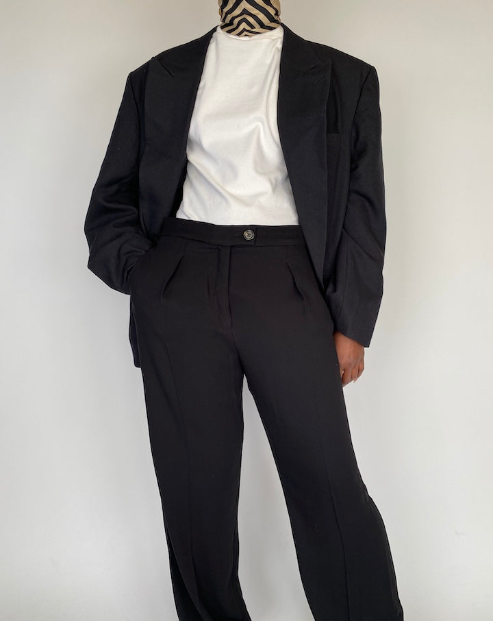 VINTAGE OVERSIZED DOUBLE BREASTED BLACK BLAZER 2125