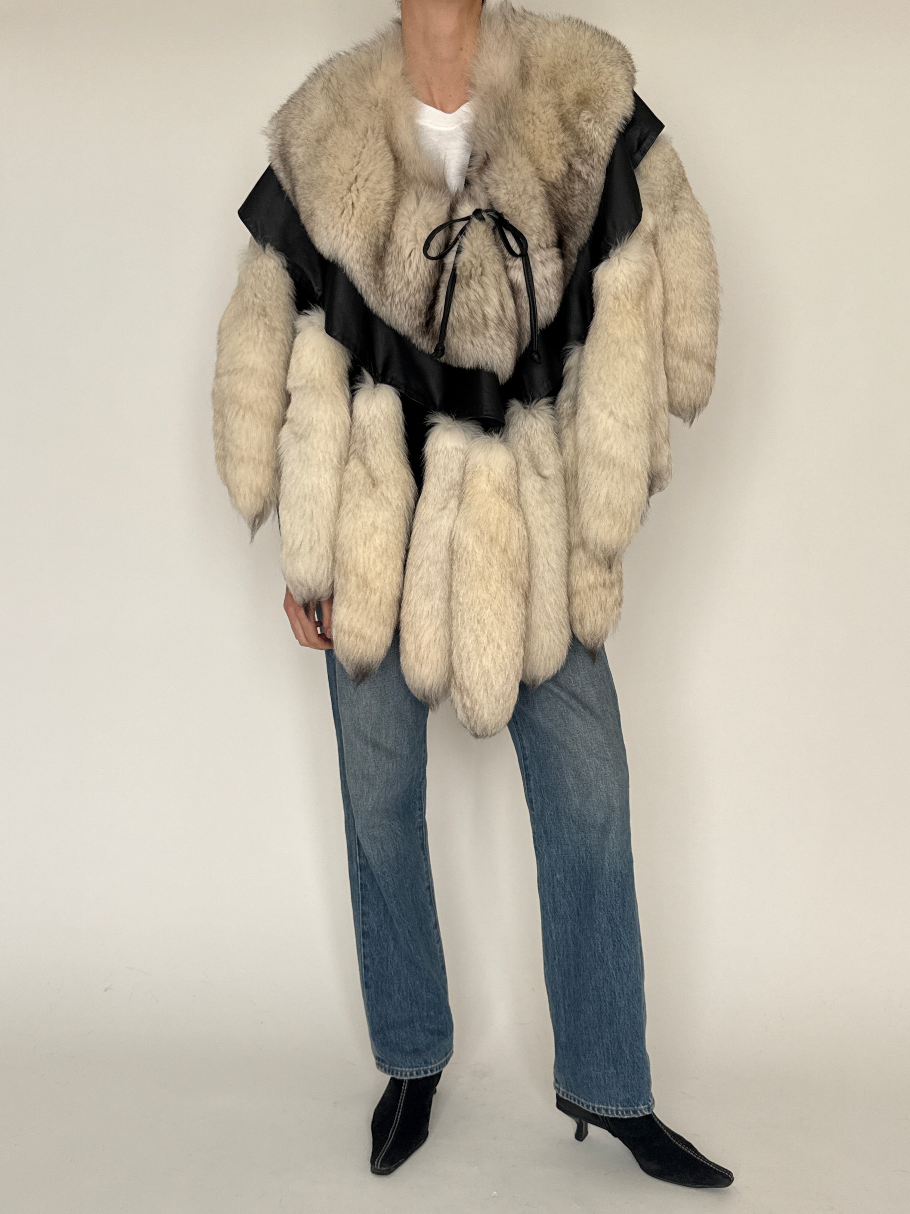 Vintage real fur cape ivory leather panel detail