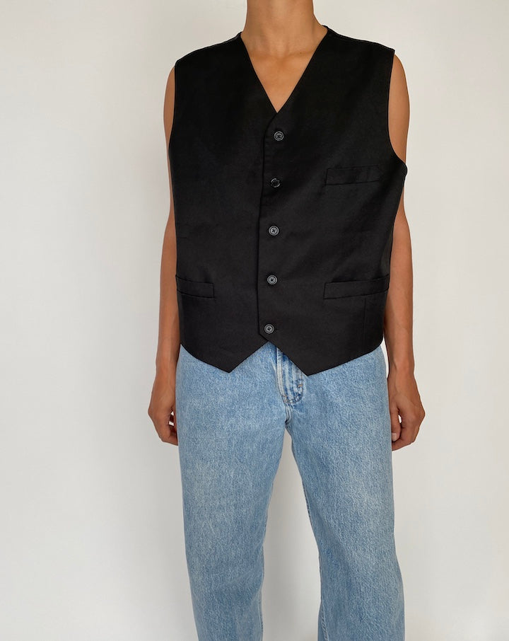 VINTAGE BLACK VEST 2704