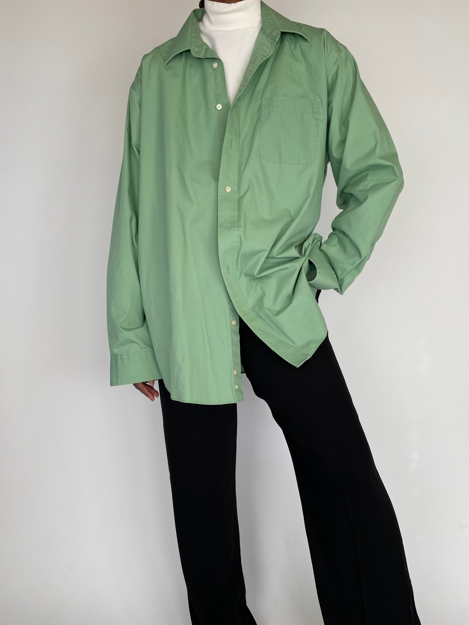 VINTAGE OVERSIZED GREEN BUTTON DOWN SHIRT 2134