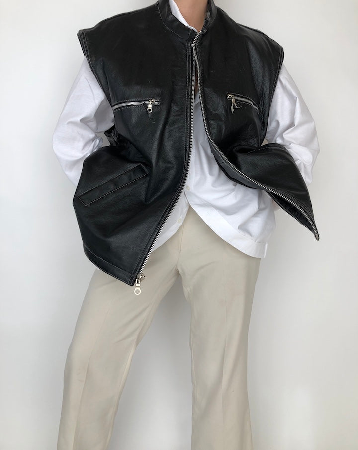 VINTAGE OVERSIZED LEATHER VEST