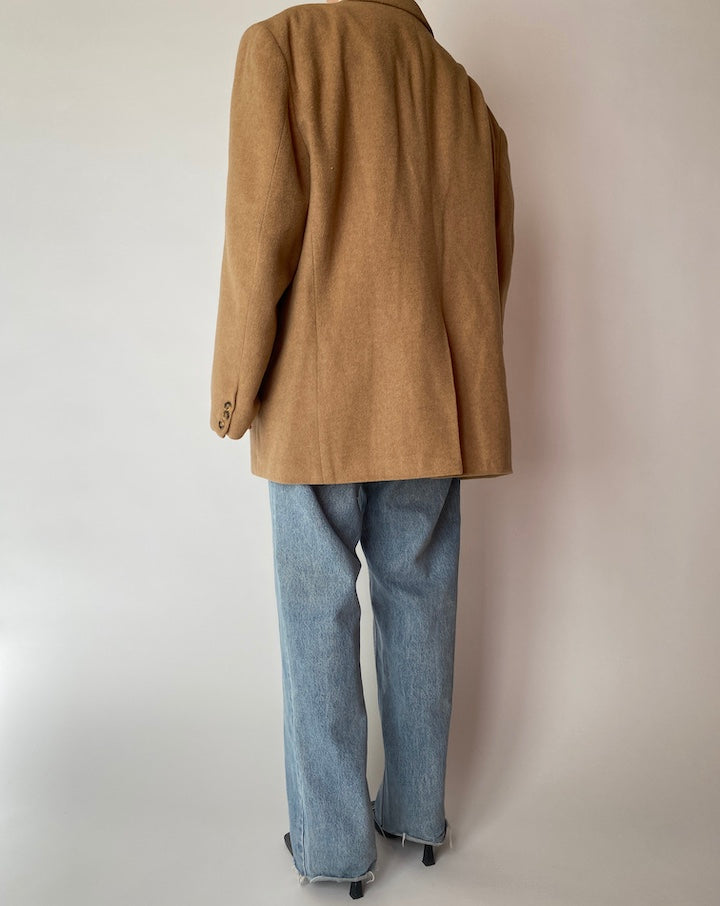VINTAGE OVERSIZED BEIGE BLAZER 4197
