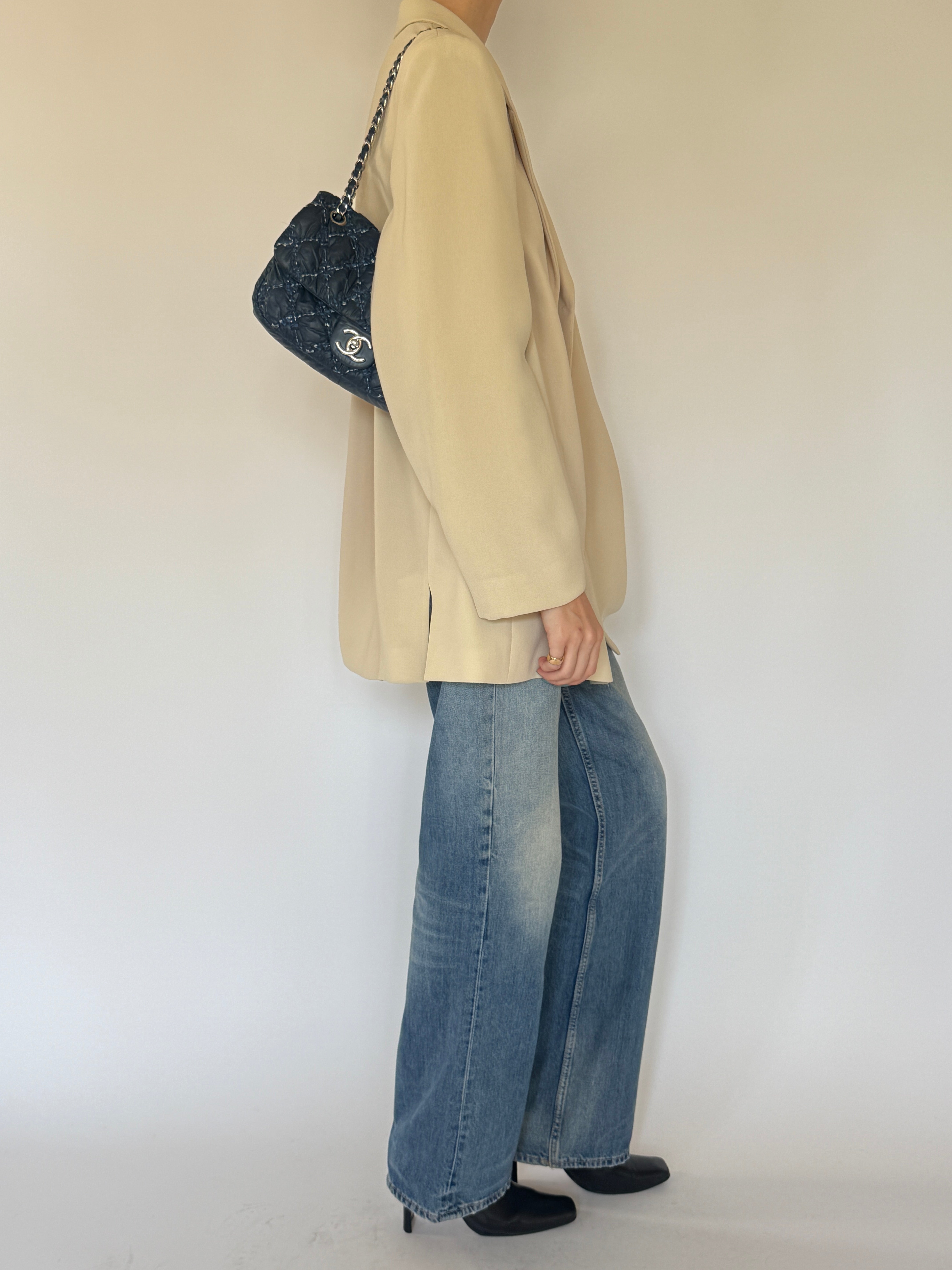 Vintage cream oversized blazer side view