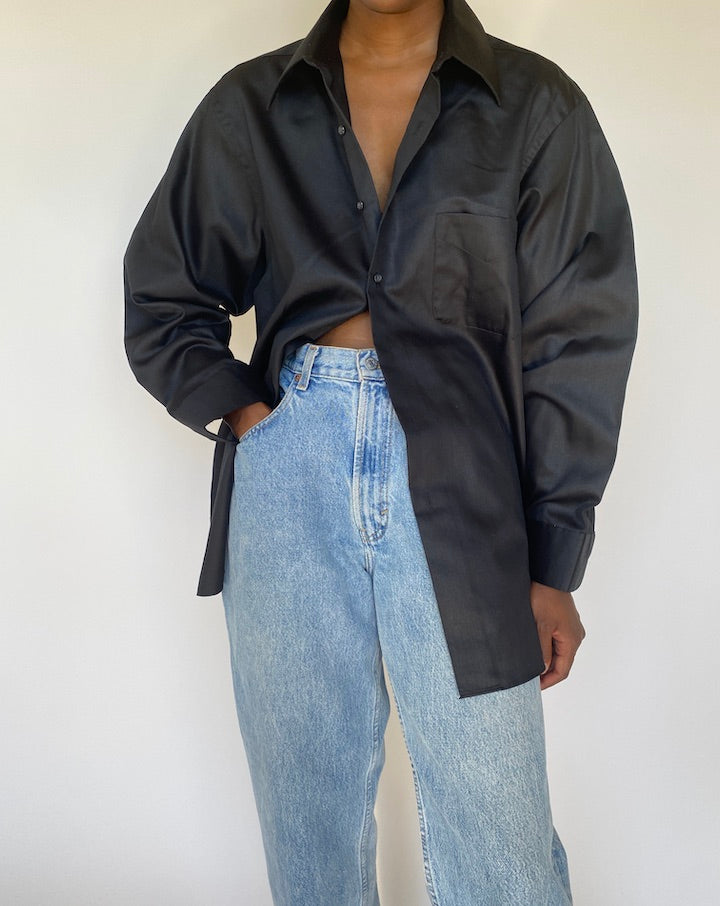 VINTAGE OVERSIZED BLACK BUTTON DOWN SHIRT 3763