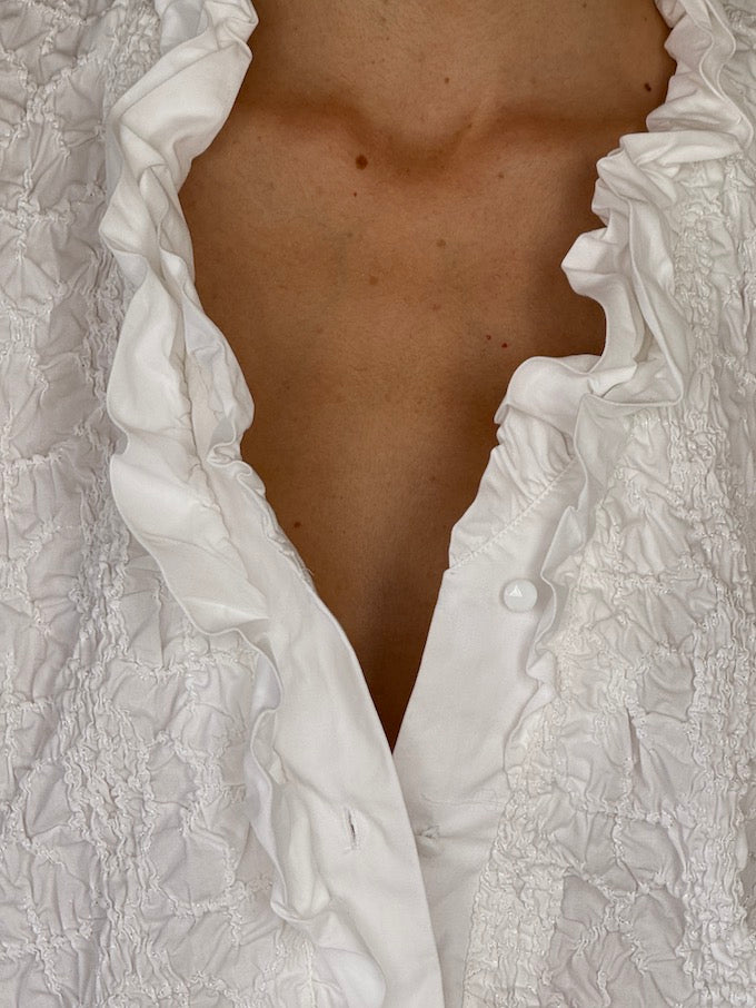 Vintage White Ruffled Blouse with Texture Detailing 6564