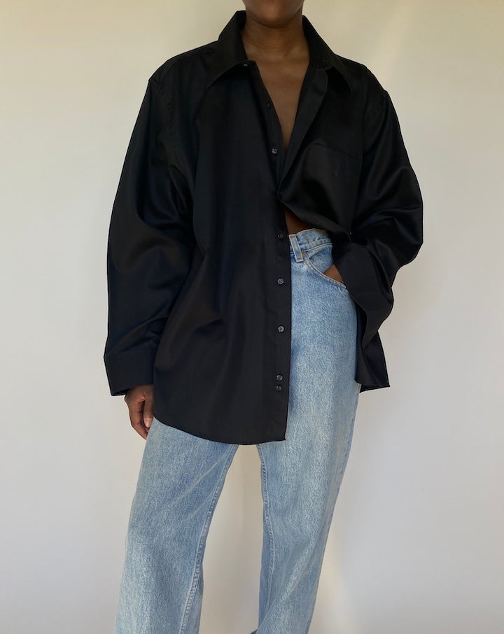 VINTAGE OVERSIZED BLACK BUTTON DOWN SHIRT 3788