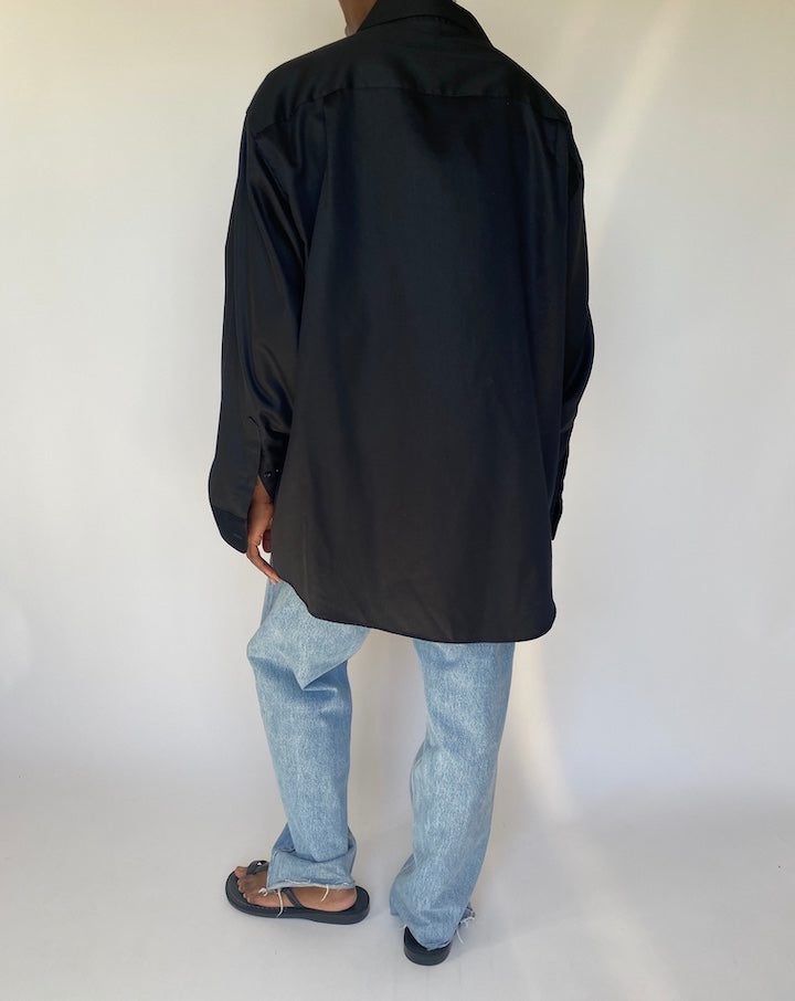 VINTAGE OVERSIZED BLACK BUTTON DOWN SHIRT 3788
