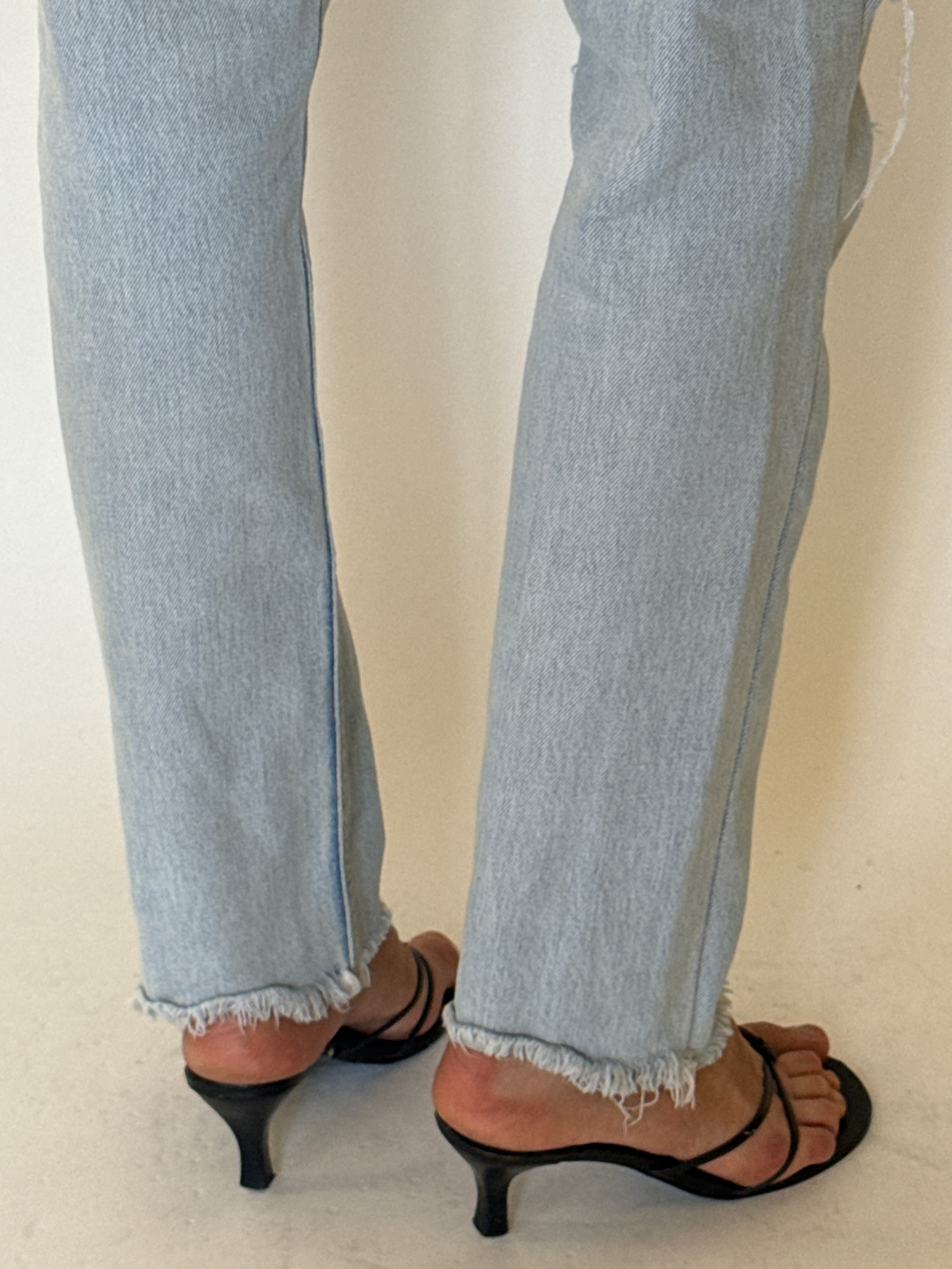 Vintage Levi's 550 light wash jeans back view