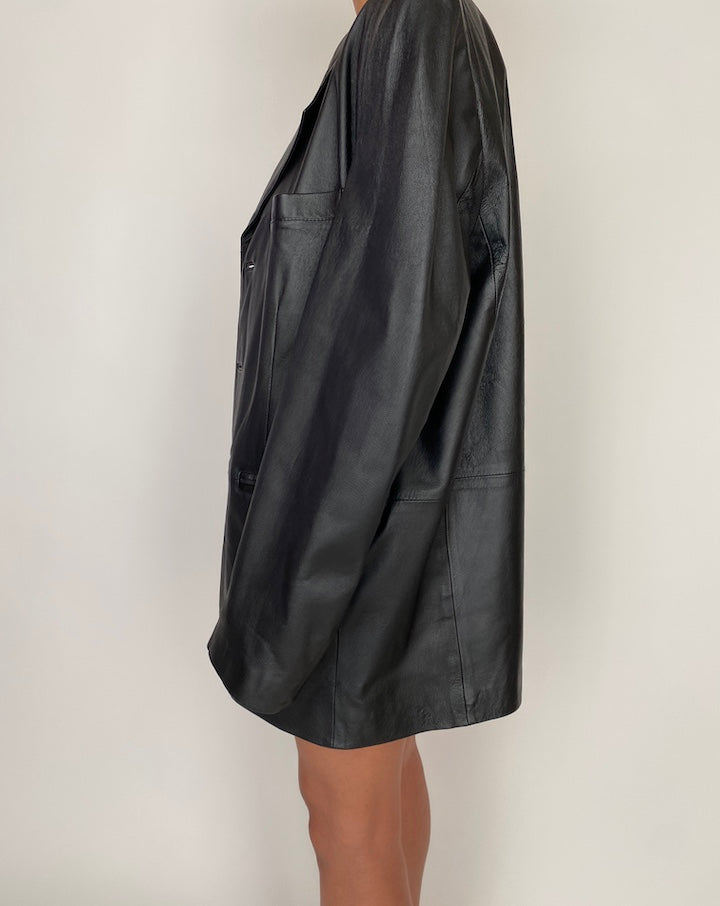 VINTAGE BLACK LEATHER JACKET 2761