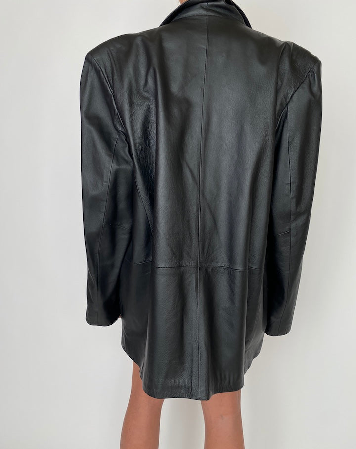 VINTAGE BLACK LEATHER JACKET 2761