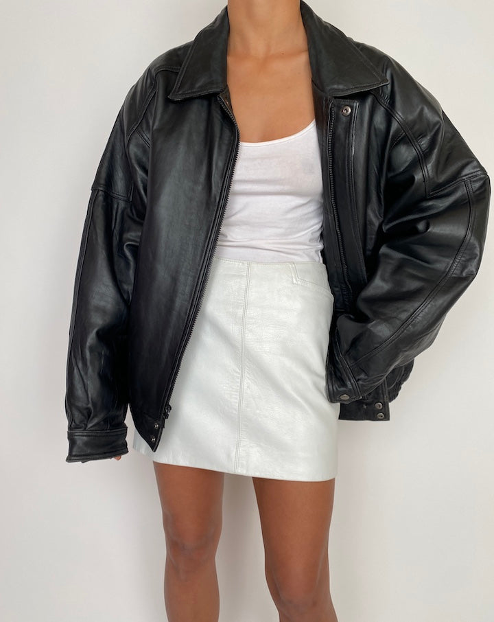 VINTAGE BLACK OVERSIZED BOXY LETHER JACKET 2765