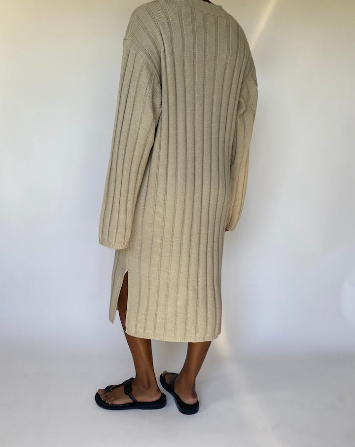 VINTAGE BEIGE KNITTED LONG SLEEVE DRESS 3798