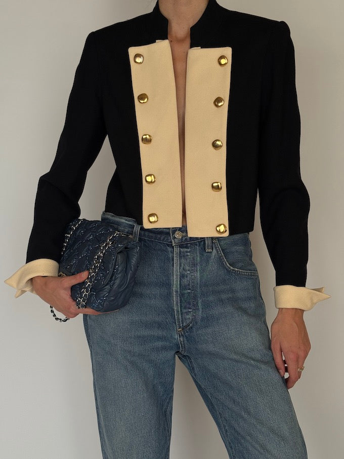 Vintage Cropped Contrast Blazer with Gold Buttons 6578