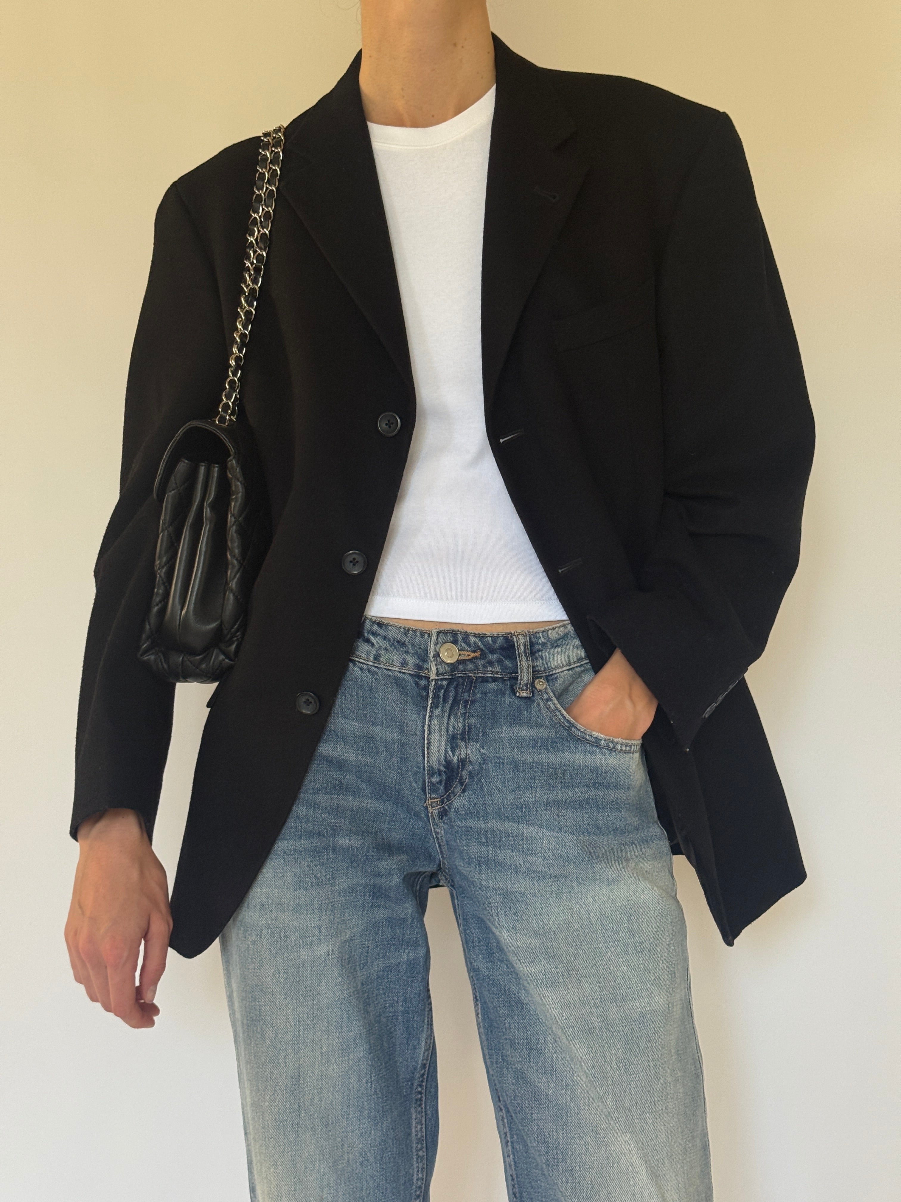 Vintage Oscar de la Renta black blazer front view