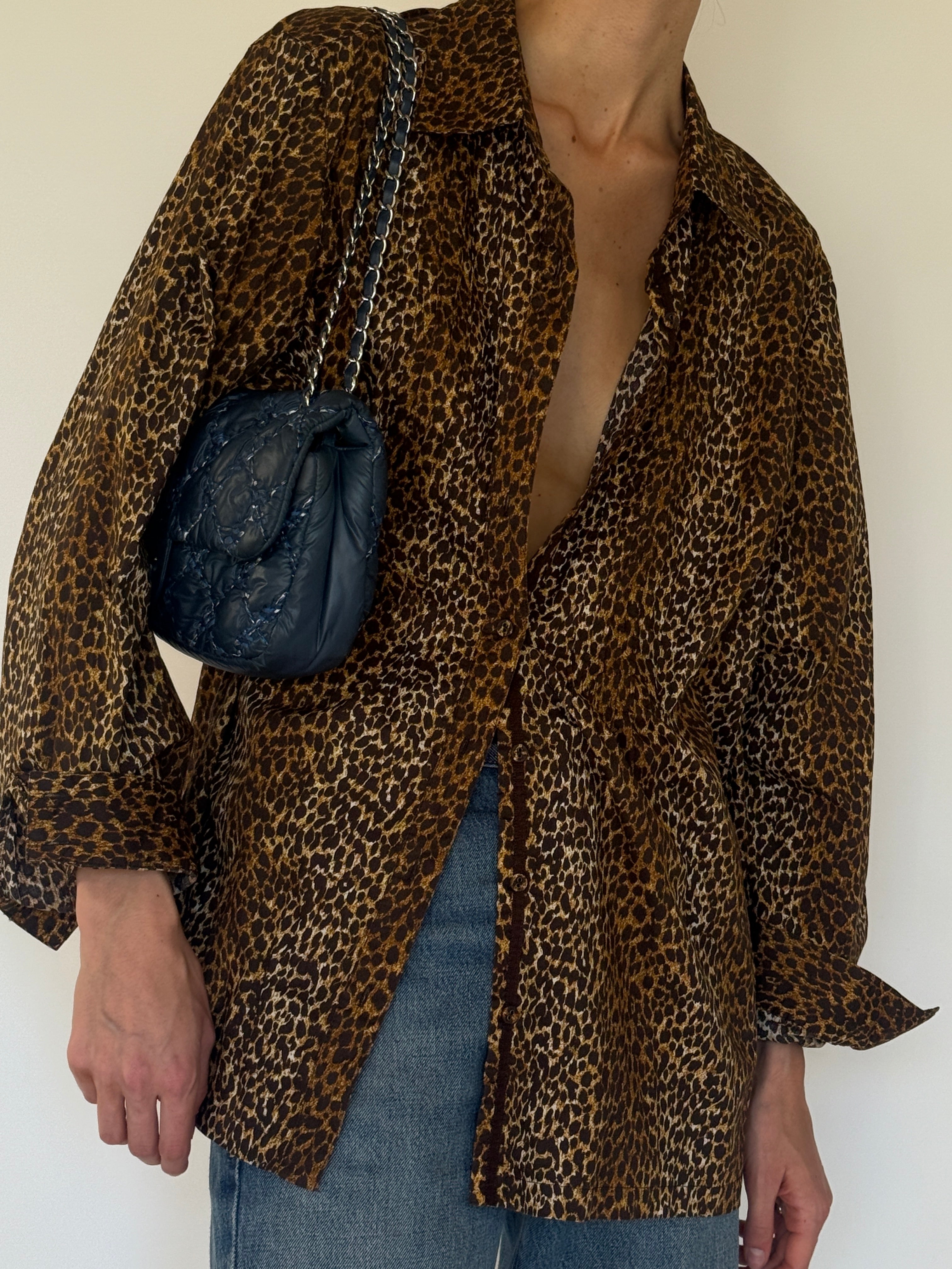 Vintage leopard print shirt side view relaxed silhouette