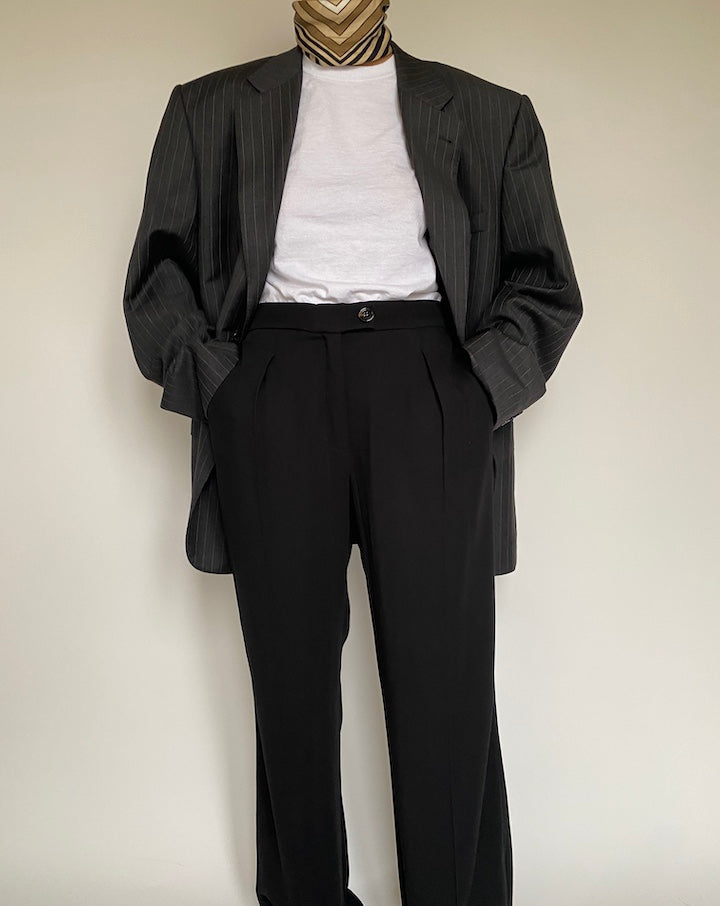 VINTAGE GREY PINSTRIPED BLAZER 2154