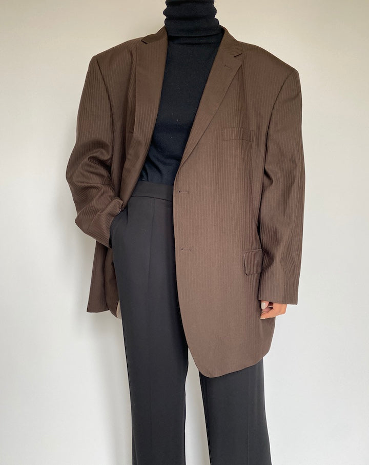VINTAGE OVERSIZED BROWN PINSTRIPED BLAZER 2192