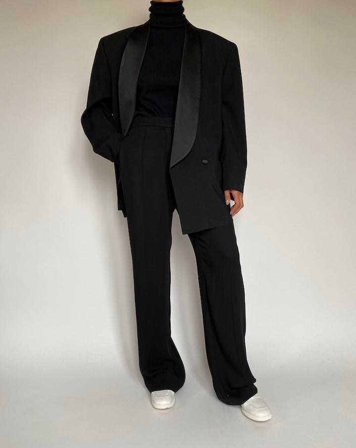 VINTAGE BLACK WOOL BLAZER 2195