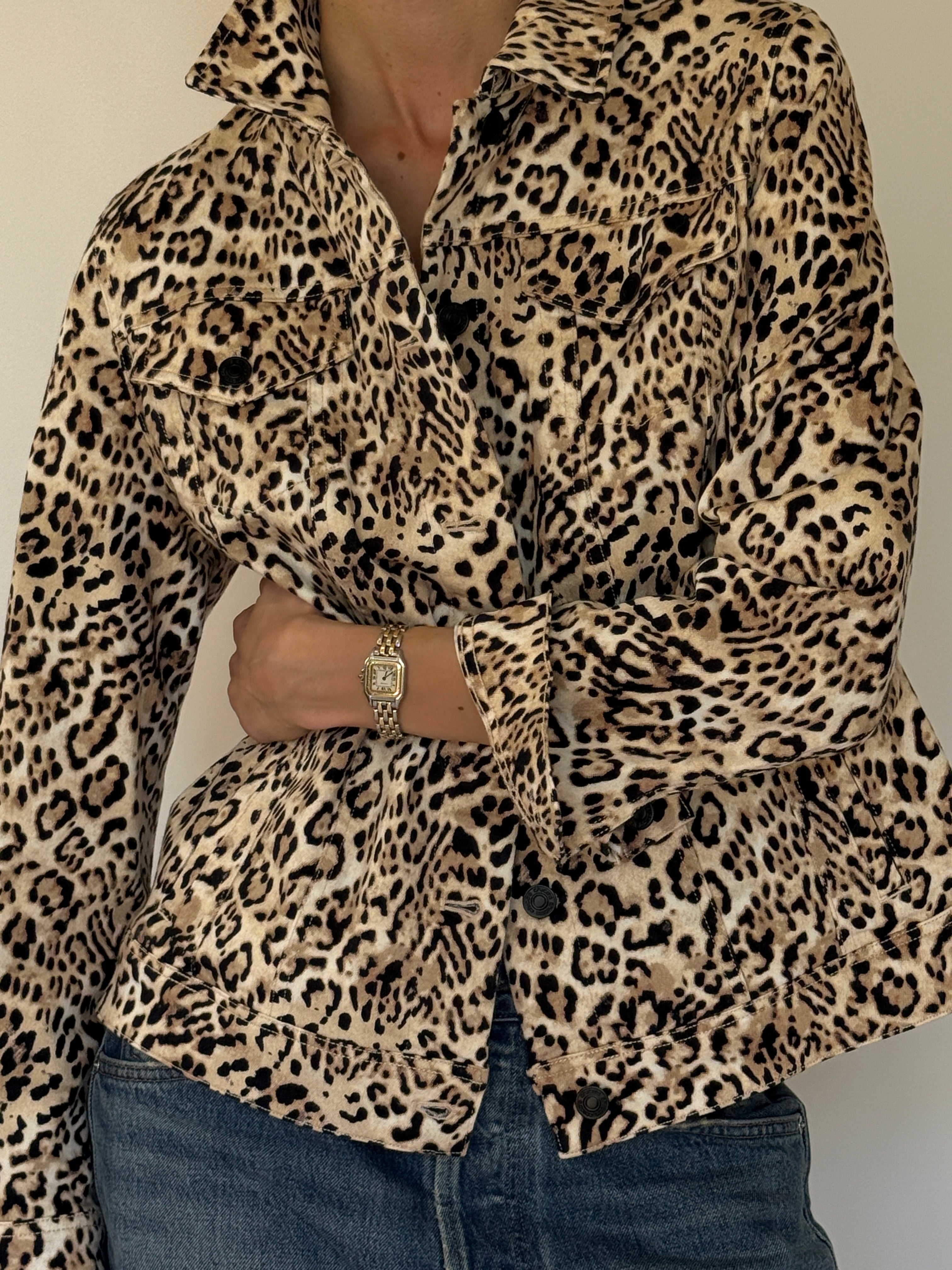Vintage leopard print denim jacket beige front view