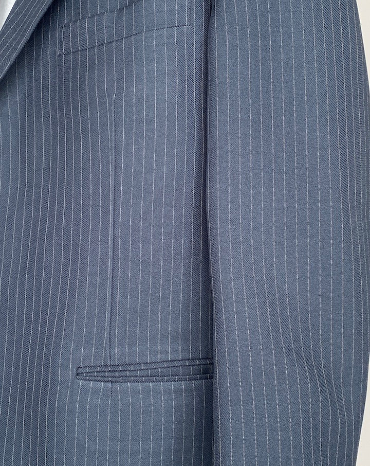 VINTAGE NAVY PINSTRIPED BLAZER 5119