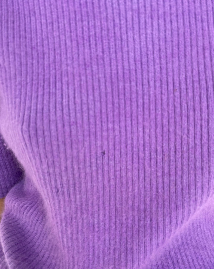 VINTAGE PURPLE SOFT TURTLENECK TOP 3312